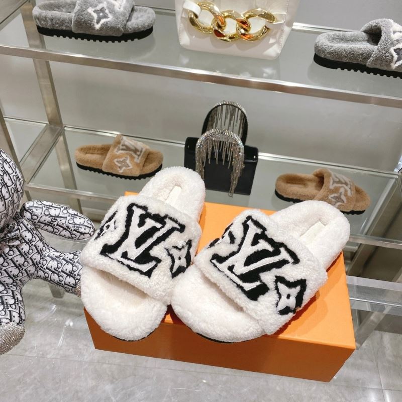 Louis Vuitton Slippers